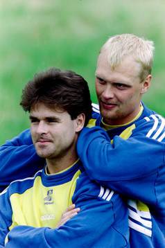 Anders Limpar och Klas Ingesson, Sverige