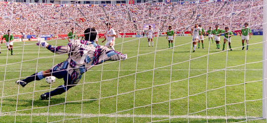 Football, FIFA World Cup 1994 (USA), Group C, Bolivia -