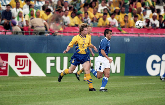 Stefan Schwarz, Sverige mot Dunga, Brasilien