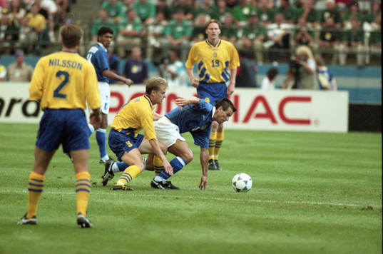 Jonas Thern, Sverige