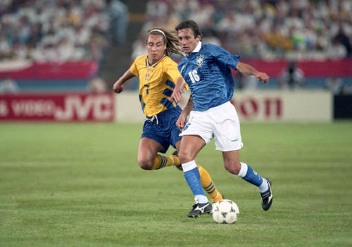 Henrik Larsson, Sverige mot Leonardo, Brasilien