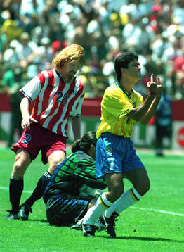Alexi Lalas, målvakten Tony Meola  och Bebeto