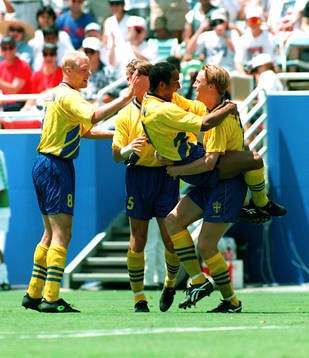 Klas Ingesson, Roger Ljung (skymd), Martin Dahlin och