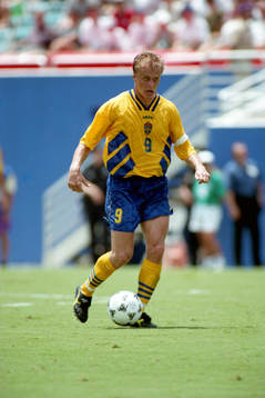 Jonas Thern, Sverige
