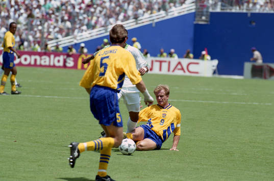 Jonas Thern, Sverige