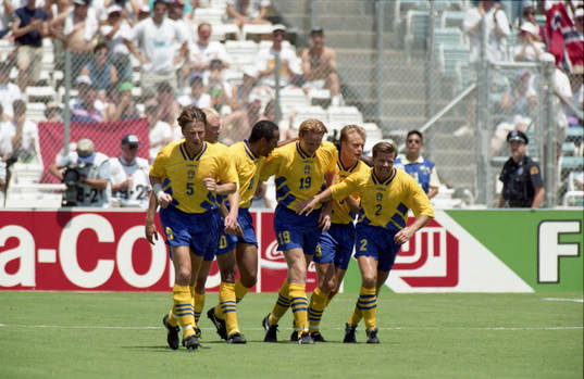 Jubel,  Roger Ljung, Klas Ingesson, Martin Dahlin, Kennet