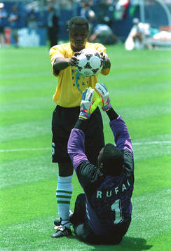 Målvaktsuppvärmning -  Rufai, Nigeria