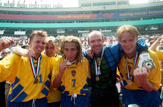 fr.v. Tomas Brolin, Håkan Mild, Henrik Larsson, Thomas