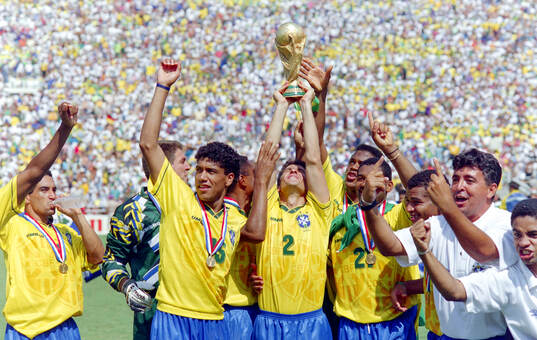 Bläddra bland fler bilder av Football, World Cup 94, Final, Brazil - Italy