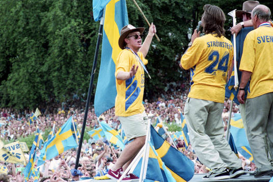 Tomas Brolin, Sverige