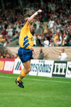 Tomas Brolin, Sverige jublar