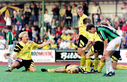 Bläddra bland fler bilder av Fotboll, Div 1 Södra, IFK Hässleholm - Gais, 2-2