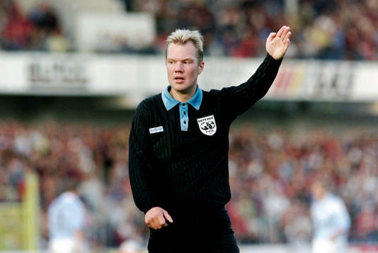 Karl-Erik Nilsson, domare i matchen