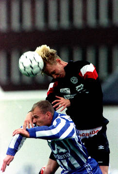Mikael Martinsson, Göteborg i en nickduell