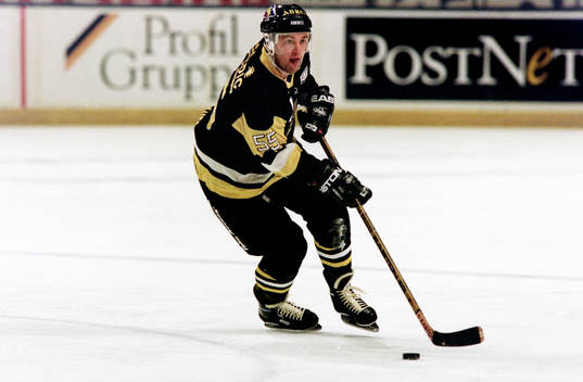 Brett Hauer, AIK