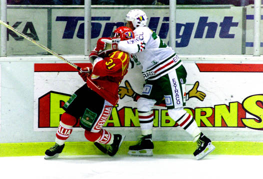 Peter Larsson, Brynäs stoppas