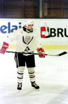 Erika Holst, Halland