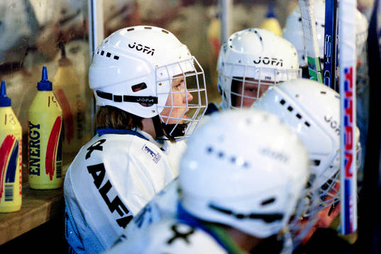 Erika Holst, Halland