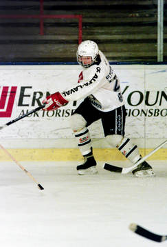 Erika Holst, Halland