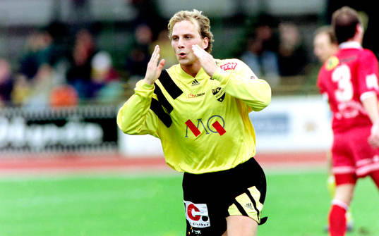 Bläddra bland fler bilder av Fotboll, Div 1 Södra, IFK Hässleholm - Stenungsund, 4-3