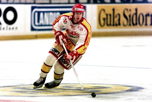 Hans Jonsson, Modo