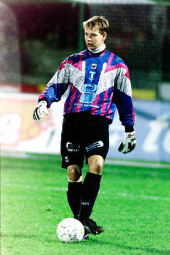 Carsten Olausson, Målvakt, Malmö