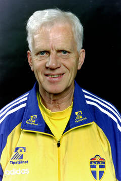 Hans Karlsson, Sverige