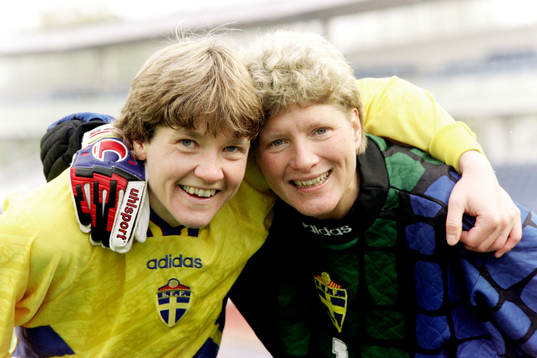 Bläddra bland fler bilder av Fotboll, Damer, EM, Kvartsfinal, Sverige - Danmark, 3-0