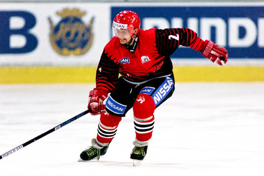 Martin Steinegger, Schweiz