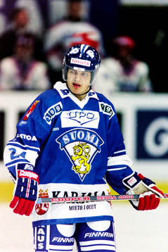 Sami Kapanen, Finland