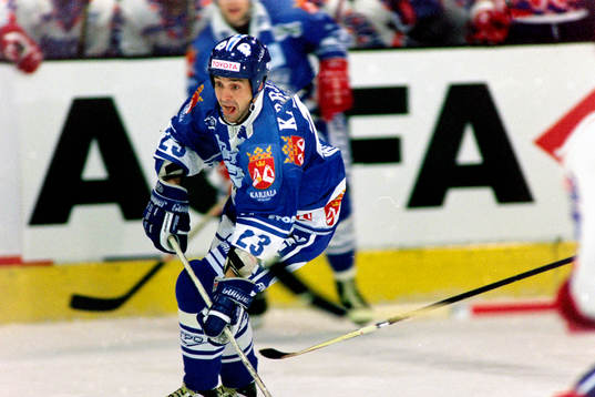 Hannu Virta, Finland