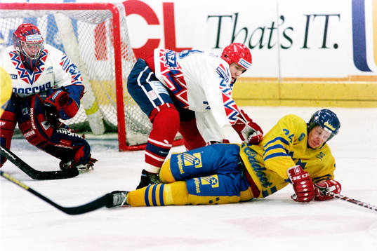 Daniel Alfredsson, Sverige