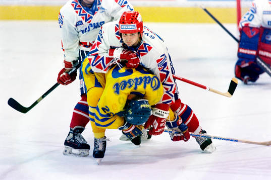 Bläddra bland fler bilder av Ishockey, Nissan Cup, Sverige - Ryssland, 3-3