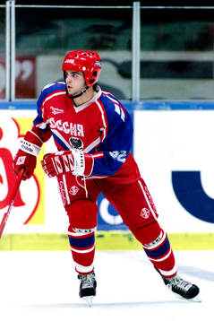 Nikolaj Syrtsov, Ryssland