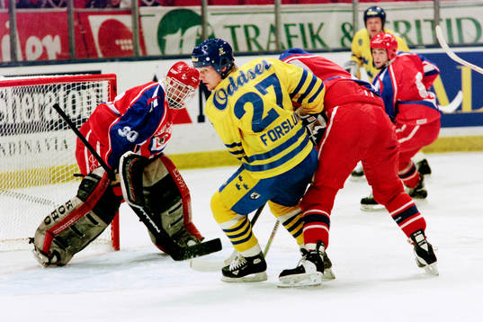 Tomas Forslund, Sverige framför rysslands målvakt Sergej