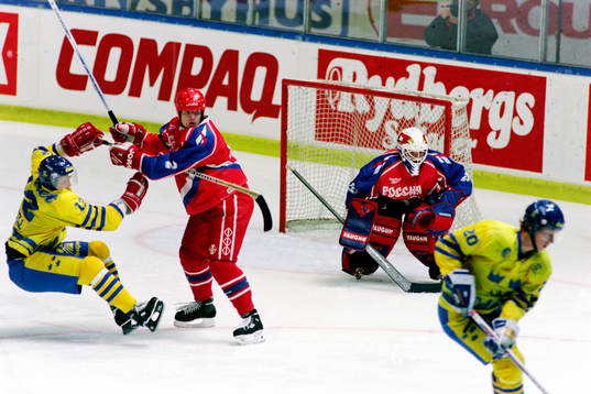 Andreas Dackell, Sverige stoppas av Dmiitrij Krasotkin,