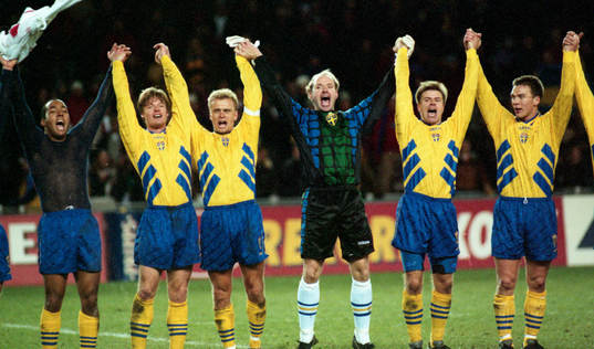 Martin Dahlin, Stefan Schwarz, Jonas Thern, Thomas Ravelli,
