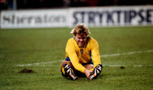 Tomas Brolin, skadad