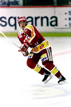 Hans Jonsson, Modo