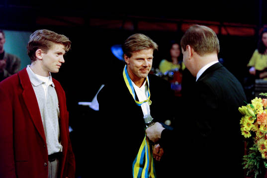 Jesper Blomqvist och Roland Nilsson får sin medaljer