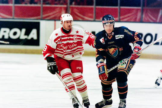 Wayne Gretzky, Ninety-Nine och Anders Huusko, Djurgården