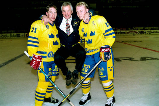 Peter Forsberg, Curt Lundmark, förbundskapten och Mats