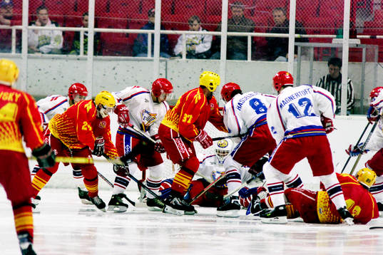 Bläddra bland fler bilder av Ishockey, Europacupen, Malmö - Dukla Trenchin, 4-2