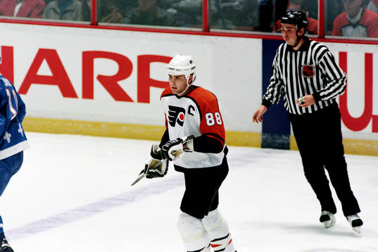 Eric Lindros, Philadelphia
