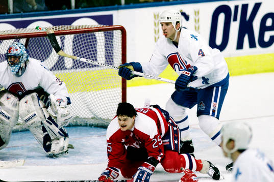 Rob Pearson, Washington och Uwe Krupp, Quebec i kamp