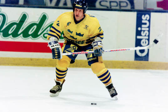 Tomas Jonsson, Sverige