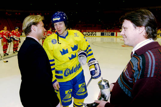 Charles Berglund, Sverige får pris av Pripps som
