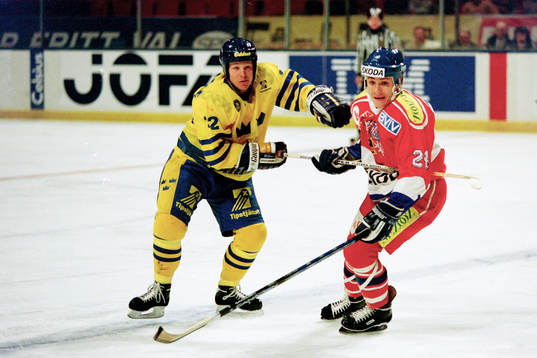 Charles Berglund, Sverige