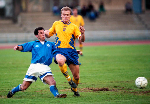 Jonas Thern, Sverige