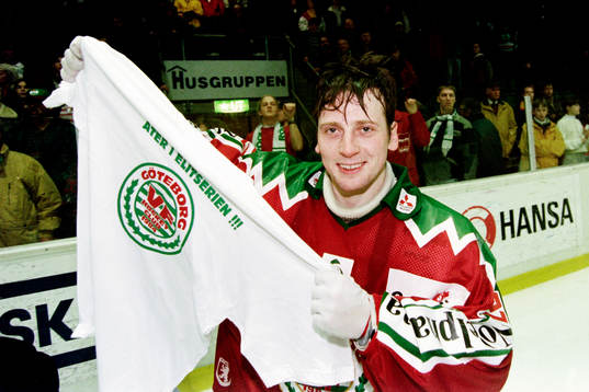 Frölundas målvakt Håkan Algotsson jublar